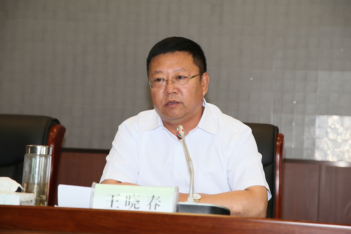 管理局党委书记洪铁军讲"三严三实"专题党课(图2)