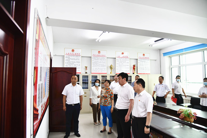 同江市人大一行赴前进农场有限公司考察调研(图2)