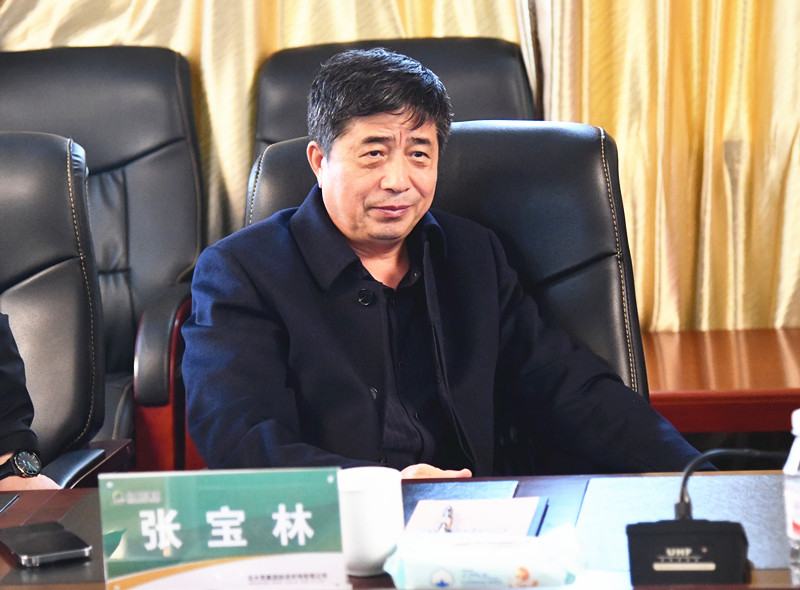 张宝林参加前进农场有限公司插秧机自动上秧技术研讨会(图1)