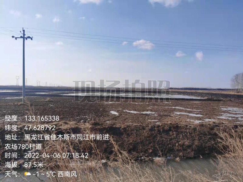 前进农场有限公司第六管理区“三加强“严防秸秆焚烧 消除蓝天污染隐患(图1)