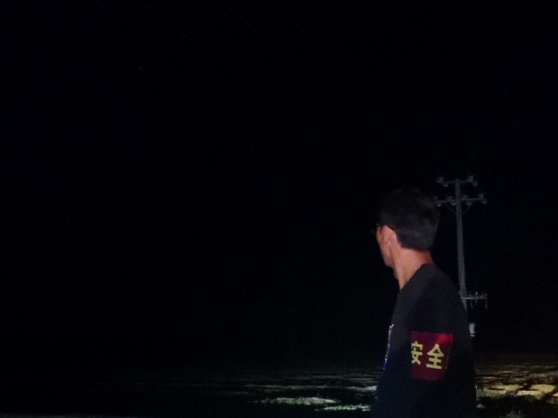 安全员.jpg