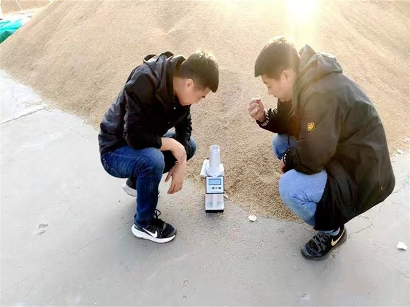 前进农场有限公司全力加强粮食销售工作(图1)