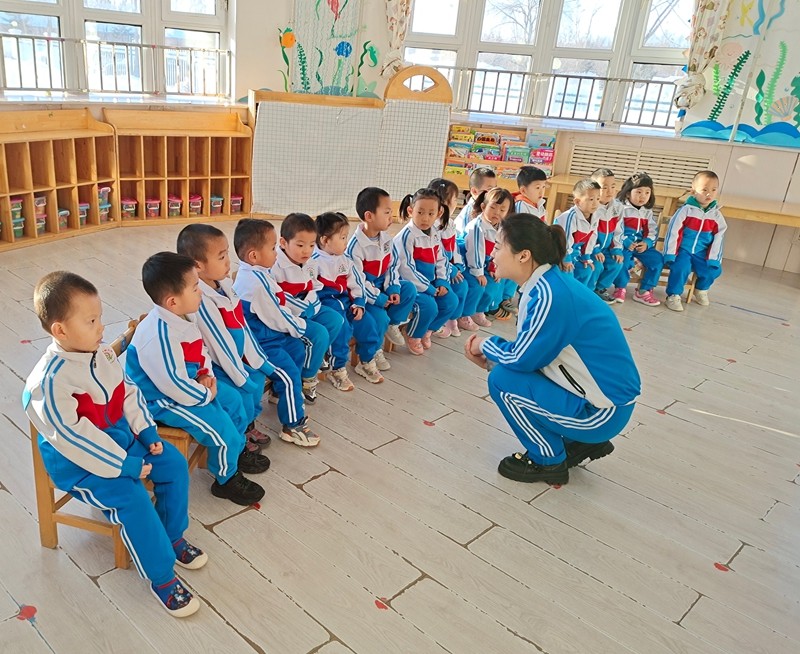 前进农场有限公司幼儿园开展“防拐骗”安全演练活动(图3)