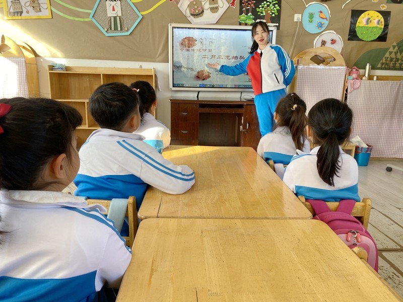 前进农场有限公司幼儿园开展“春暖二月二 喜迎龙抬头”主题教育活动(图1)