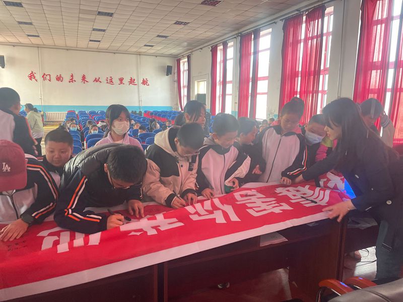 前进农场有限公司广泛开展全民国家安全教育日活动(图2)