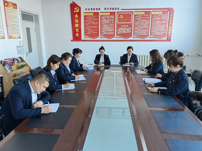 前进农场有限公司幼儿园党支部“三个扎实”深入践行党的二十大精神(图2)