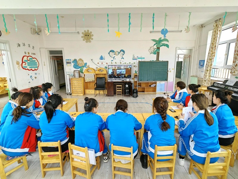 前进农场有限公司幼儿园开展“成长三步走”助力青年教师专业成长系列活动(图2)