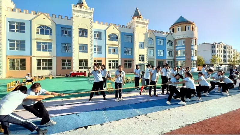 前进农场有限公司幼儿园开展“感恩同行 筑梦未来”教师节团建活动(图1)