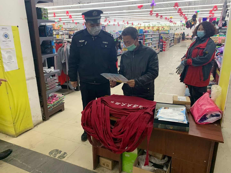 红卫派出所疫情期间禁毒宣传不放松(图1)