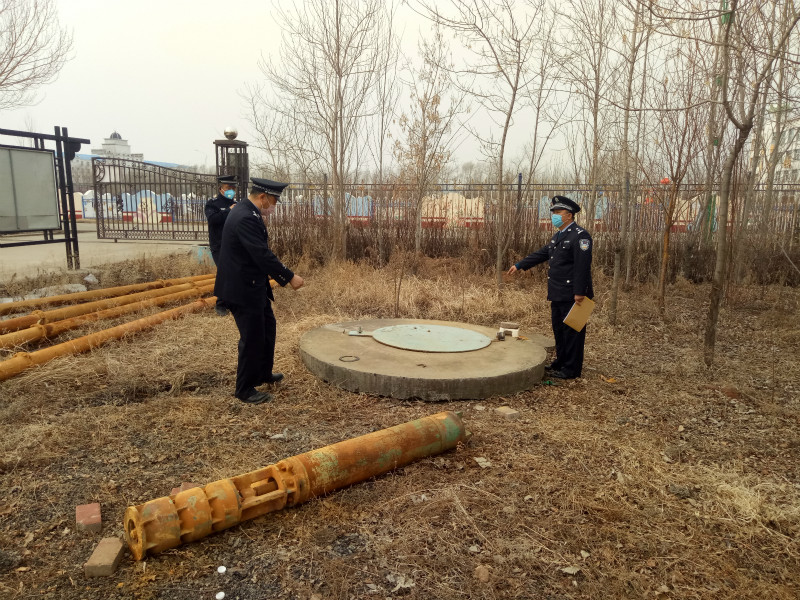 红卫农场派出所到水暖站指导反恐工作 筑牢安全防线(图2)