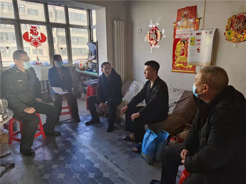 前进农场有限公司节前慰问军人军属送温暖送关怀(图2)