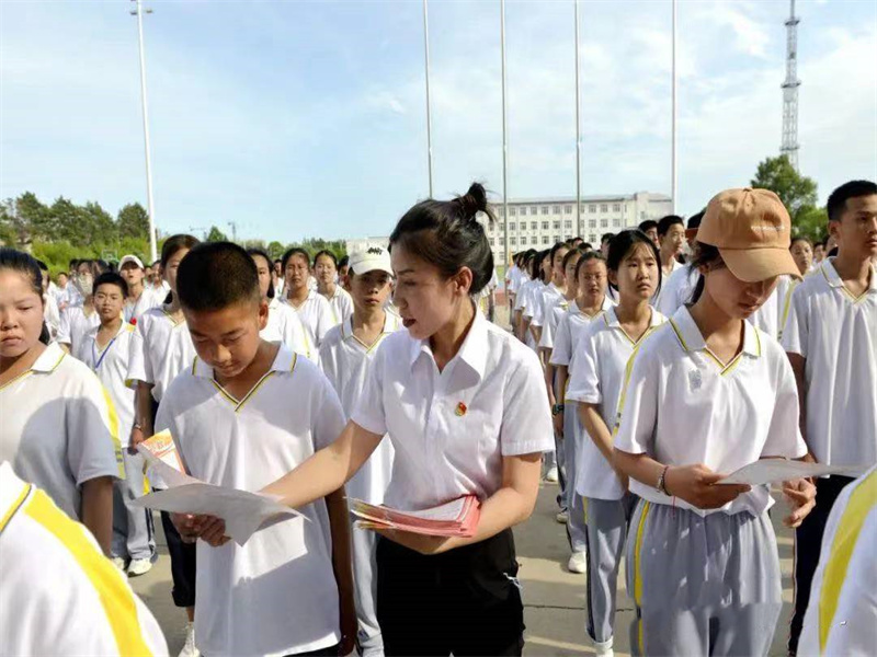 前进农场有限公司以“六学”领先 提高主题教育思想悟初心(图1)