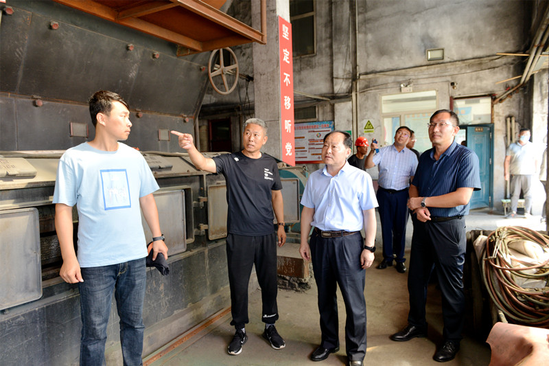 前进农场有限公司以“三字方针”为抓手 推进领导干部“走流程”常态长效(图2)