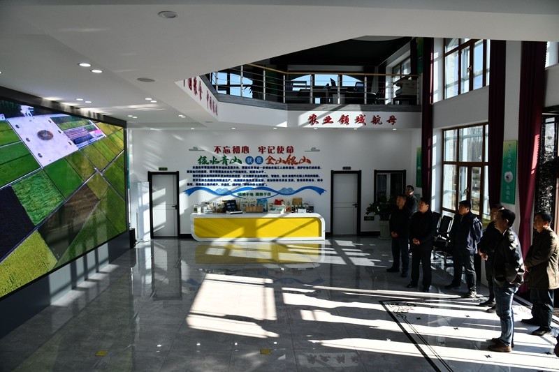 省水利厅和省发改委到前进农场有限公司检查指导工作(图1)