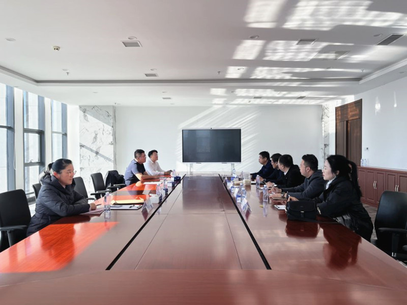 前进农场有限公司坚持“走出去”拓宽粮食销售渠道(图1)