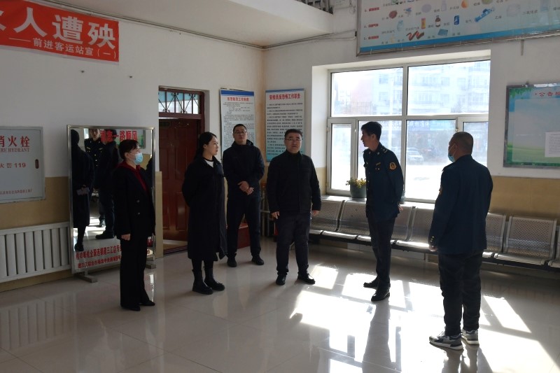 前进农场有限公司开展联合检查 全力夯实道路交通安全防线(图1)