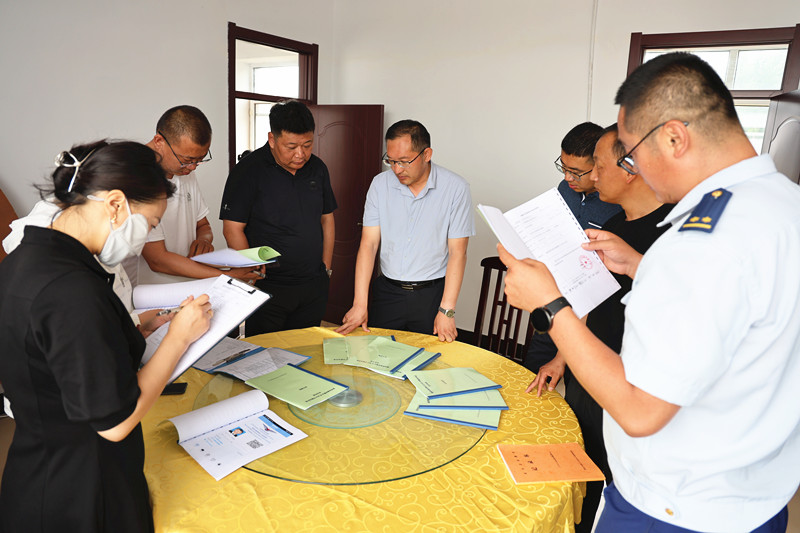 前进农场有限公司开展安全大检查为航化作业保驾护航(图3)
