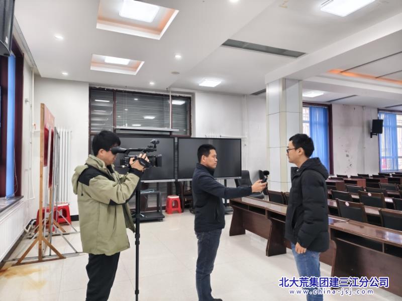 拍摄现场.jpg