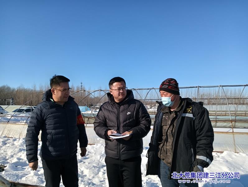 七星农场有限公司把稳安全“方向盘”密织春耕安全“网”(图2)