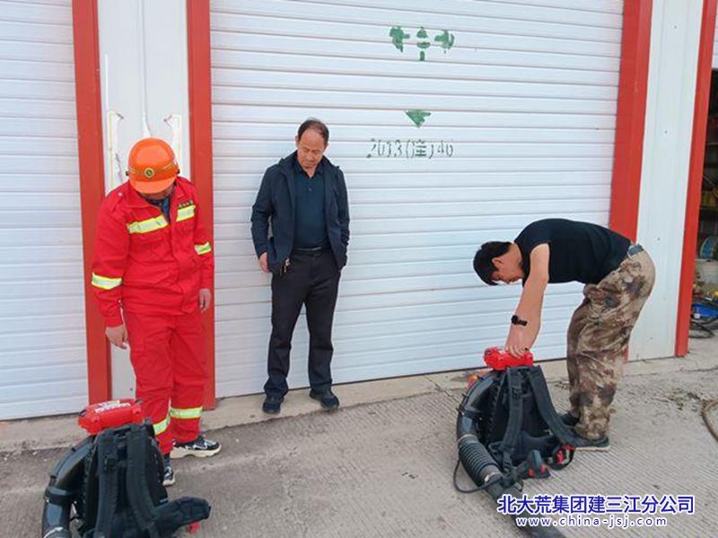 青龙山农场有限公司强化督导检查织密森林草原“安全网”(图2)