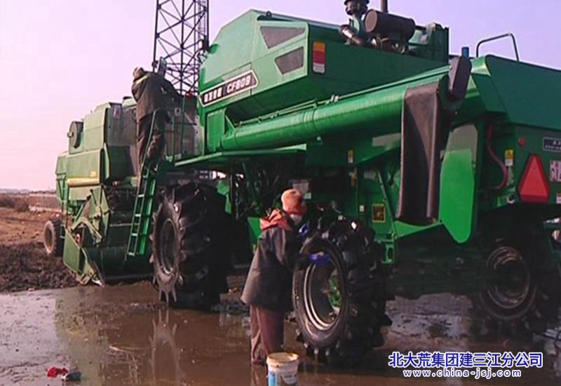 201910210837482082洗车.jpg