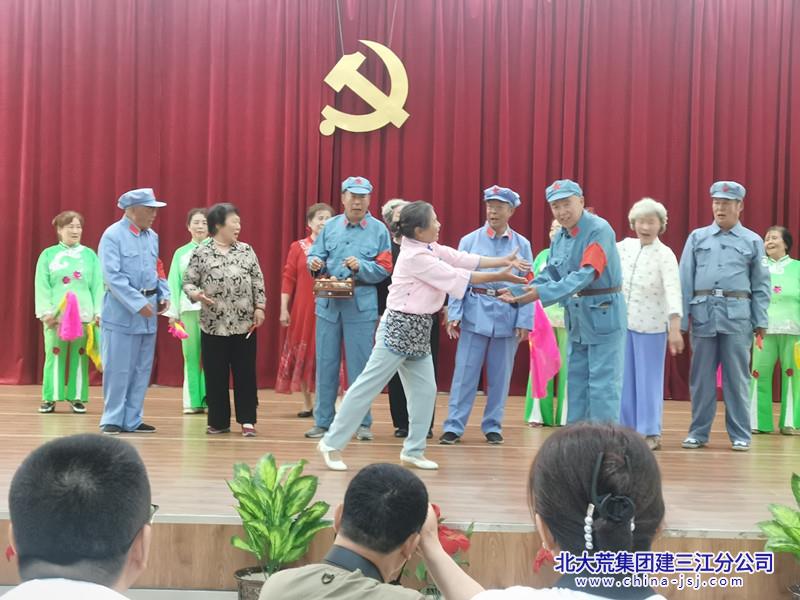 七星农场有限公司社区举行庆祝建党103周年文艺演出(图3)