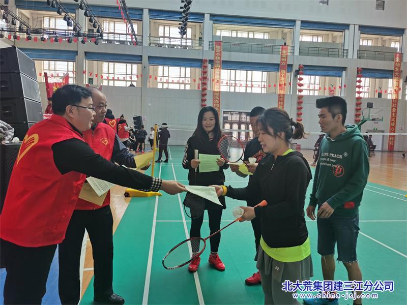 普法进社区 维权在基层.jpg