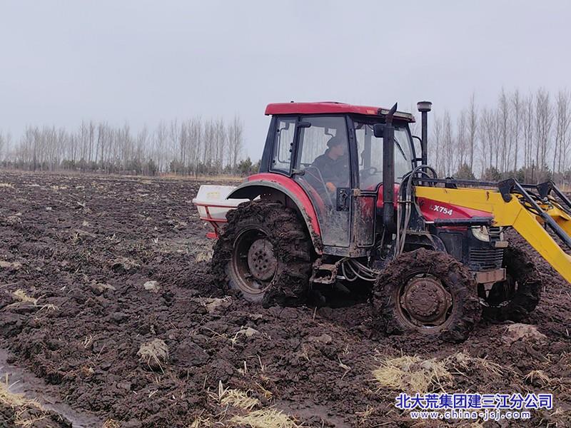 七星农场有限公司水田耕地“吃饱喝足” 为后续工作赢得主动权(图1)