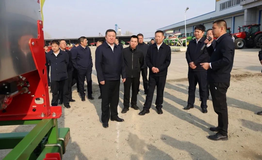 绥化分公司召开与绥化市农业社会化服务合作洽谈及签约会议(图4)