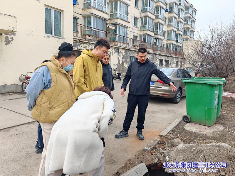 青龙山农场有限公司社区开展“拉练促提升，共建和谐家园”活动  (图2)
