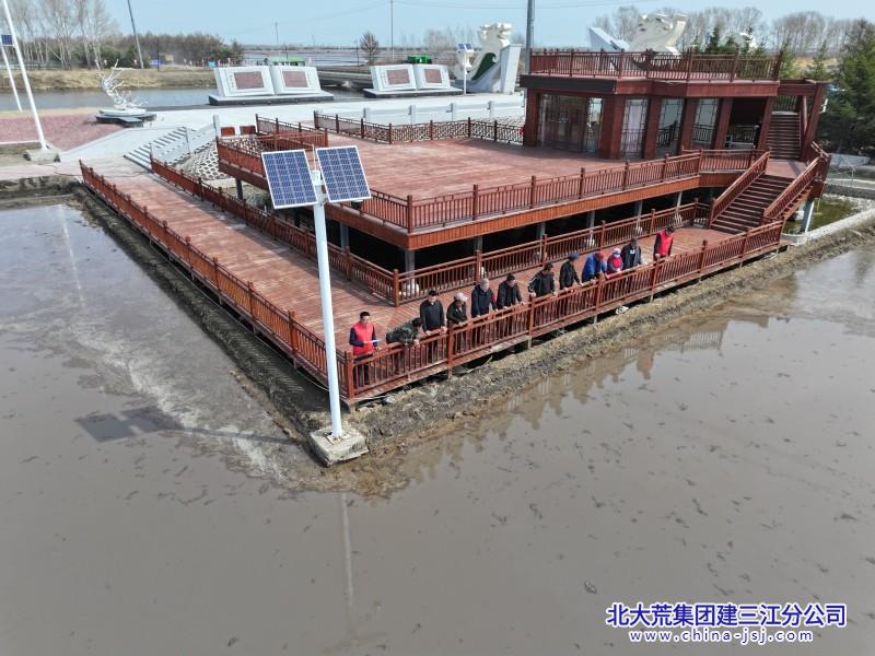 青龙山农场有限公司“三单式”服务赋能春耕高效推进(图1)