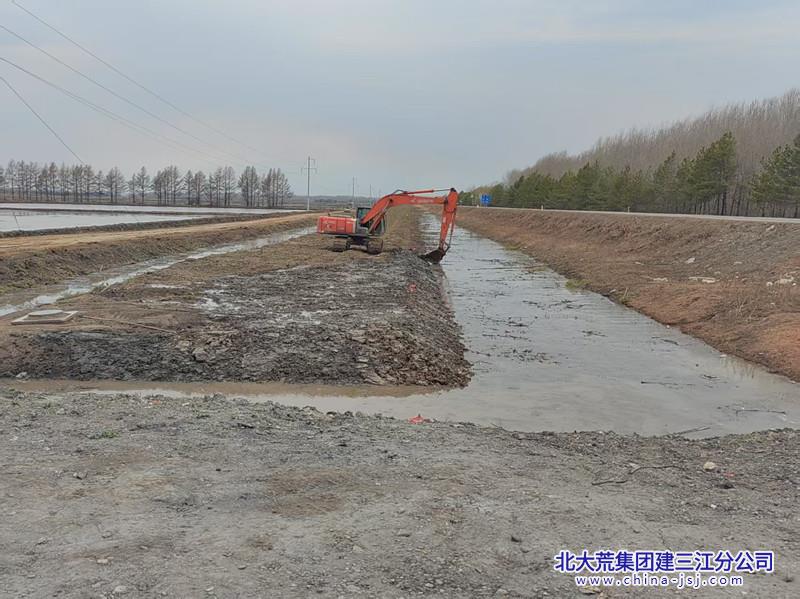 微信图片_20250421093826_副本.jpg