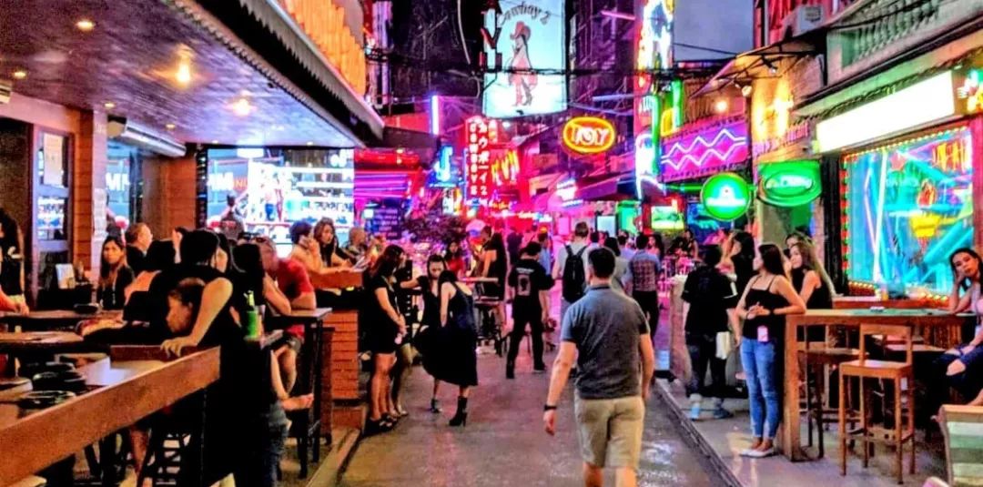 泰国多个旅游胜地游客降幅30%！从业者反思为什么中国人不来了(图2)
